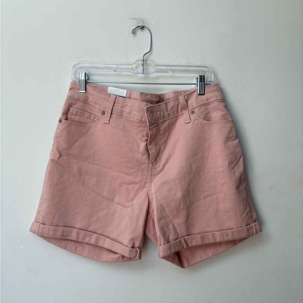 New Directions Pink 5in Denim Shorts NWT